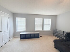 305 Turquoise Ln in Morgantown, WV - Building Photo - Building Photo