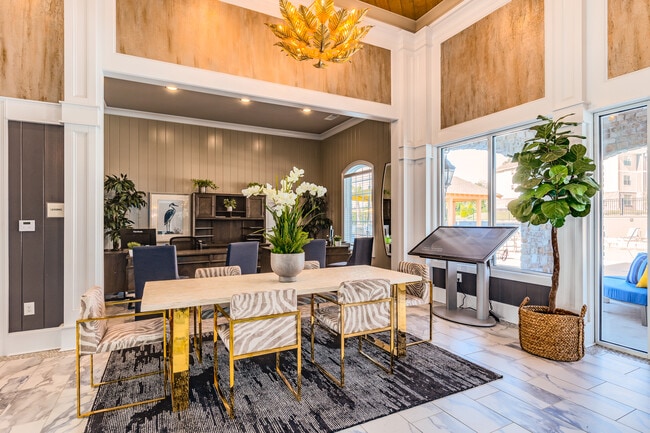 Retreat at 42nd in Ocala, FL - Building Photo - Interior Photo