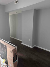 2404 N Calvert St in Baltimore, MD - Building Photo - Building Photo