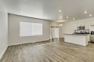 869 S Brubaker Way in Santaquin, UT - Building Photo - Building Photo