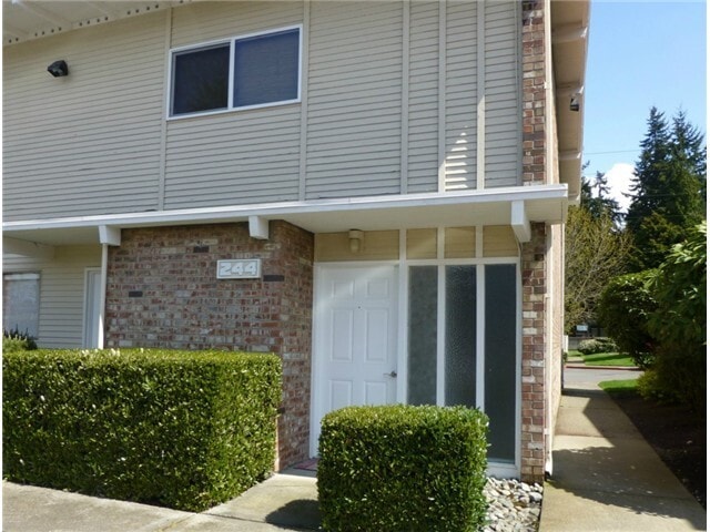 property at 5712 122nd Pl SE
