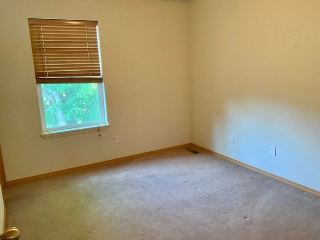 2204 Strand Ave in Missoula, MT - Building Photo - Building Photo