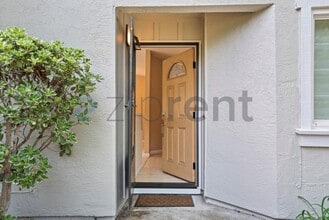 6 Sandpebble Ct in Danville, CA - Foto de edificio - Building Photo