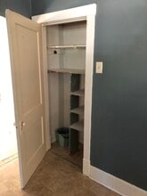 1296 Butler Rd, Unit 1296B in Springdale, PA - Building Photo - Building Photo