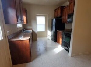 3713 Mandy Dr in Granbury, TX - Building Photo - Building Photo