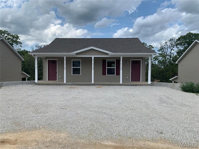 716 Tall Oaks Dr, Unit Apt 110