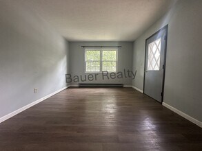 1420 Peachtree Dr in Ashland, OH - Building Photo - Building Photo