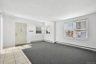 156 Madison St in Mamaroneck, NY - Building Photo - Building Photo