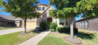 5720 Eagle Mountain Dr in Argyle, TX - Building Photo