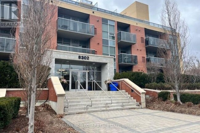 8302 Islington Ave. in Vaughan, ON - Building Photo - Building Photo