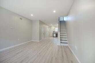 1315 S 30th St in Philadelphia, PA - Building Photo - Building Photo