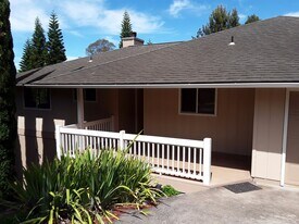 15 Paliuli Way in Kula, HI - Building Photo