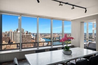 860 United Nations Plaza in New York, NY - Building Photo - Building Photo