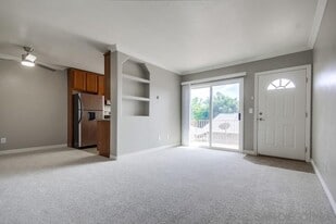 3345 29th St, Unit 5 in San Diego, CA - Building Photo