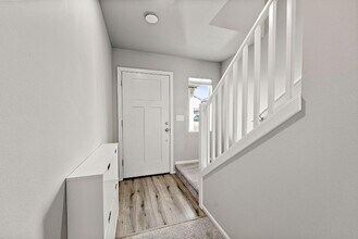 15009 Iverson Lp SE in Yelm, WA - Building Photo - Building Photo