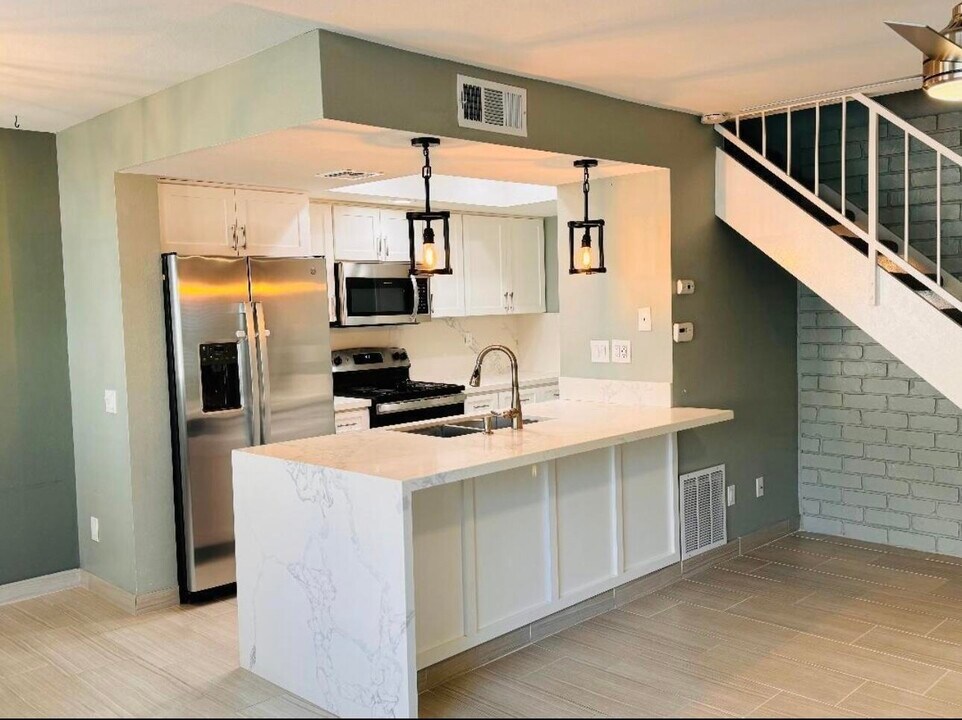 72673 Raven Rd in Palm Desert, CA - Building Photo