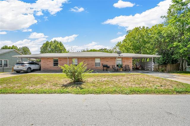 property at 120 E Monterey St
