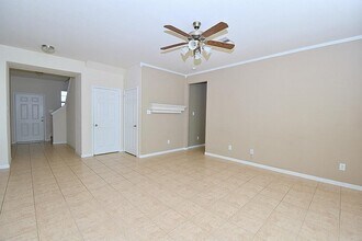 1122 Larkfield Dr in Richmond, TX - Building Photo - Building Photo