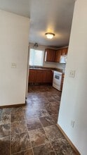 10748 Rd 4 NE in Moses Lake, WA - Building Photo - Building Photo