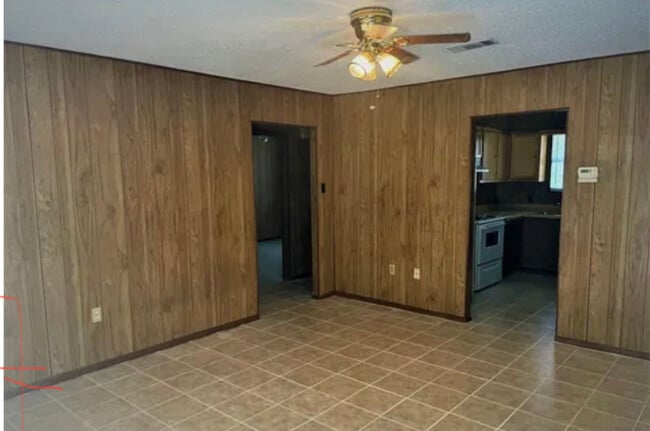 property at 2022 Arkansas Ave