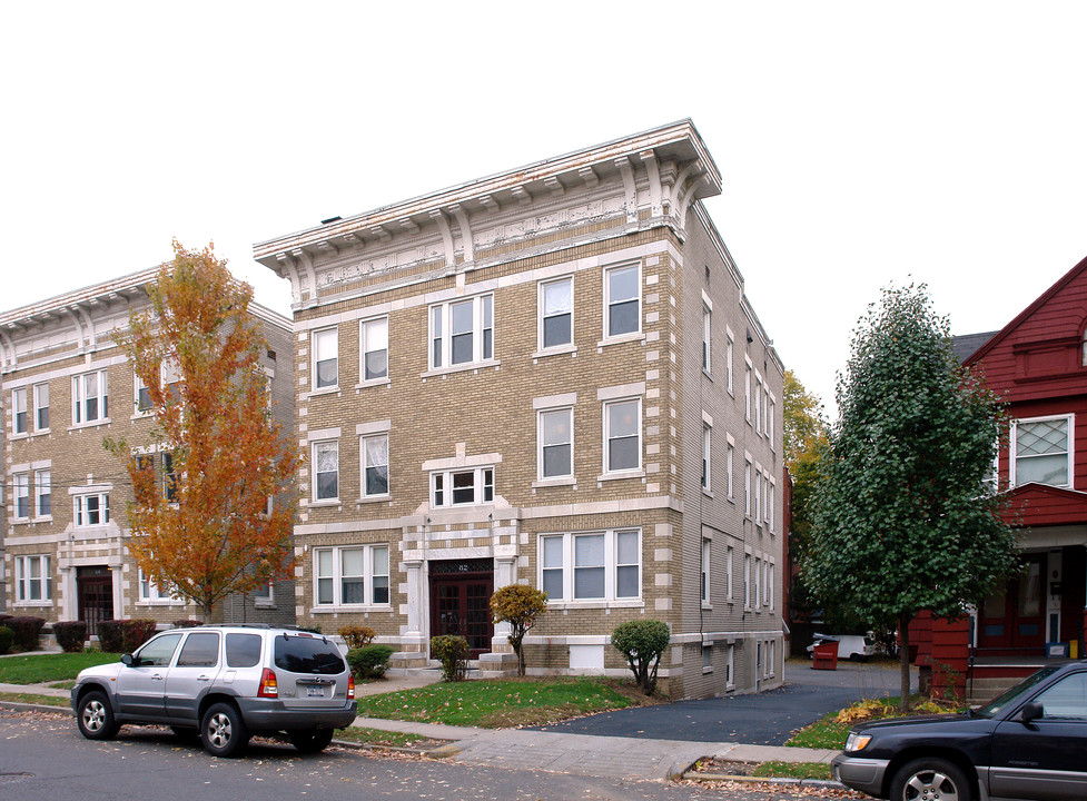 82 Tremont St in Hartford, CT - Building Photo