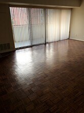 5300 Columbia Pike, Unit 412 in Arlington, VA - Building Photo - Building Photo