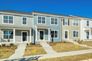 3026 Deptford St in Blacksburg, VA - Building Photo