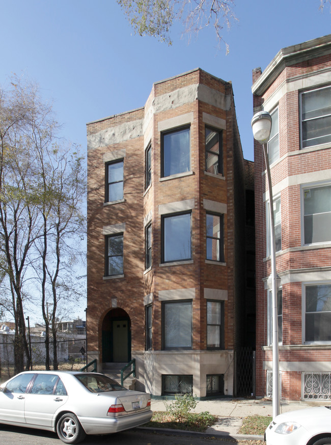 3436 S Giles Ave in Chicago, IL - Building Photo - Building Photo