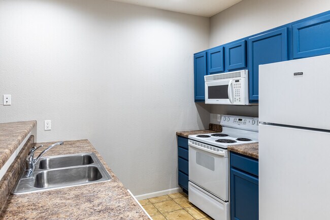 5-Rolling Rock Apartments in Columbia, MO - Foto de edificio - Interior Photo
