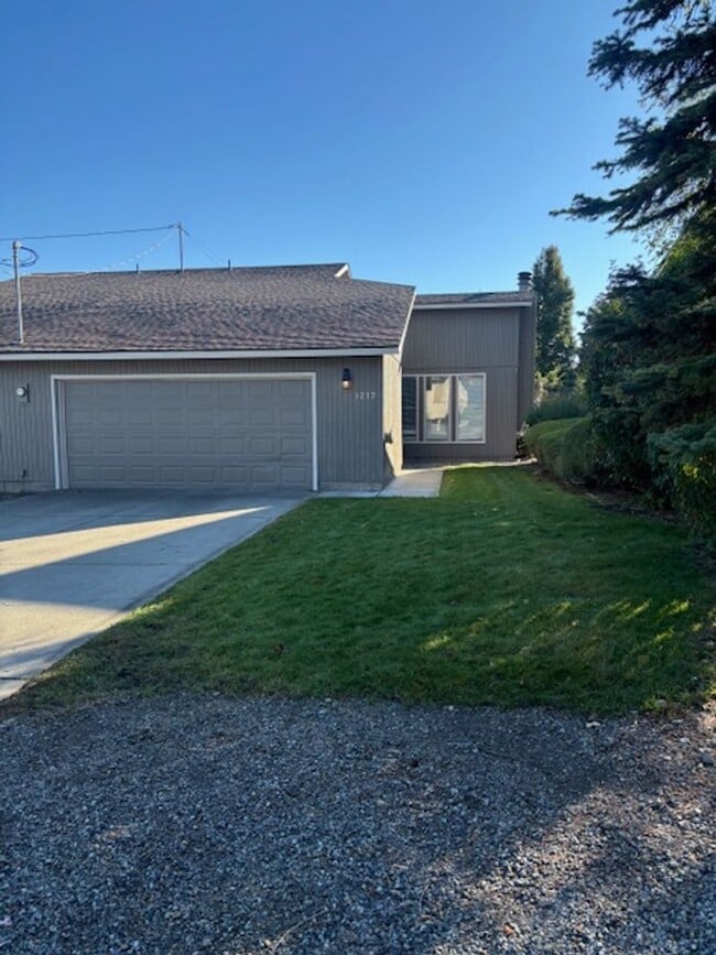 property at 1212 N Burns Rd