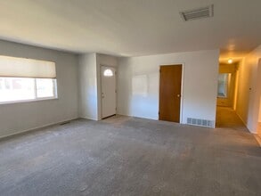 1328 Woodmoor Ln in Canon City, CO - Building Photo - Building Photo