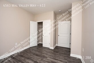 4563 Wal Valley Way-Unit -413 in Bowling Green, KY - Building Photo - Building Photo