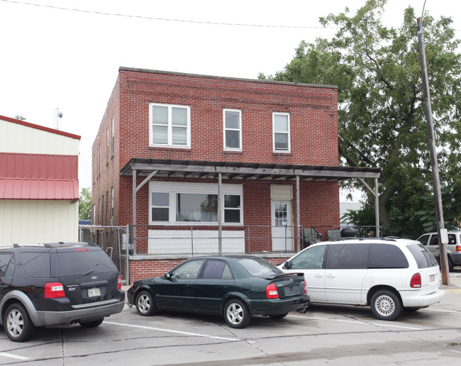 105 E Front St in Valley, NE - Building Photo - Building Photo