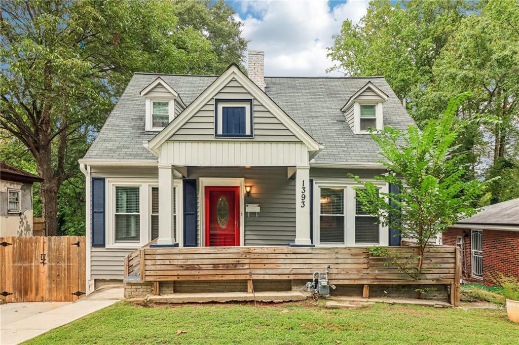 1393 Westview Dr SW in Atlanta, GA - Building Photo