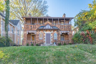 6423 Kennedy Ave in Cincinnati, OH - Building Photo