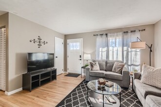 7604 Reed St in Arvada, CO - Building Photo - Building Photo