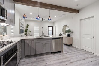 1116 Nadine St in Houston, TX - Building Photo - Building Photo