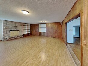 212 Division St E in Buffalo, MN - Building Photo - Building Photo