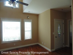 455 Needmore Rd in Clarksville, TN - Building Photo - Building Photo