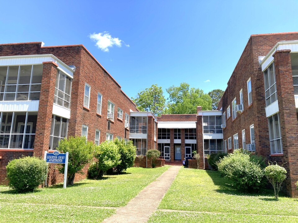 Leighton Avenue Apartments in Anniston, AL - Building Photo