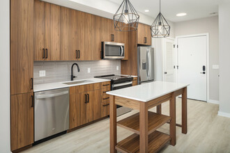 Oxbow in Nashville, TN - Building Photo - Building Photo