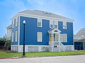 1101 Church St in Galveston, TX - Building Photo