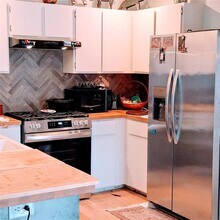 12325 Limerick Ave in Austin, TX - Building Photo - Building Photo