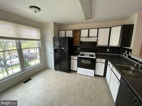 7725 Cornerstone Way in Woodlawn, MD - Building Photo - Building Photo