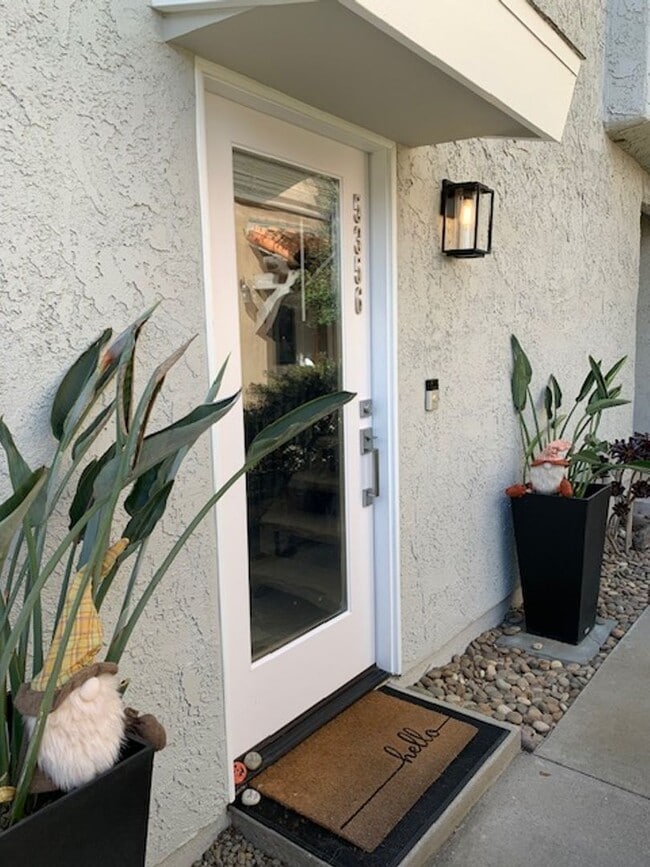 5356 Driftwood St in Oxnard, CA - Building Photo - Building Photo