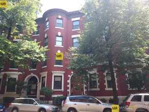 102 Gainsborough St, Unit #302E in Boston, MA - Foto de edificio - Building Photo