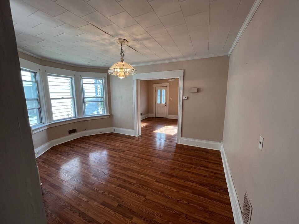 15 Ross St, Unit 15 in Kingston, PA - Building Photo