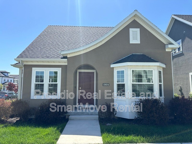 10684 Wild Rice Dr in South Jordan, UT - Building Photo