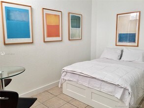 3801 Indian Creek Dr-Unit -106 c in Miami Beach, FL - Building Photo - Building Photo