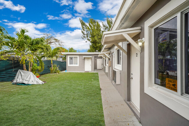 Opa-Locka Apartments in Opa Locka, FL - Building Photo - Building Photo